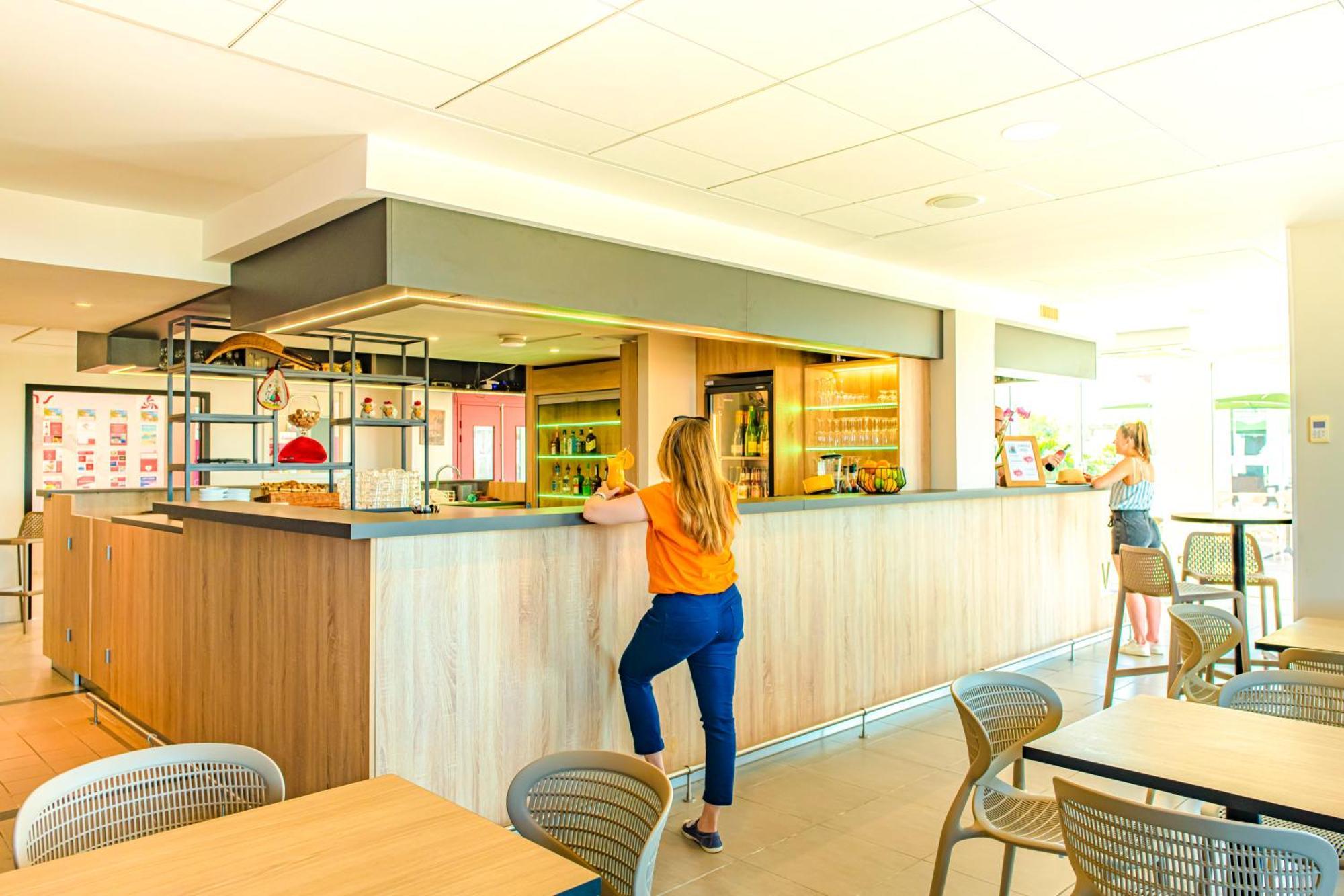 Hotel Azureva Hendaye Esterno foto
